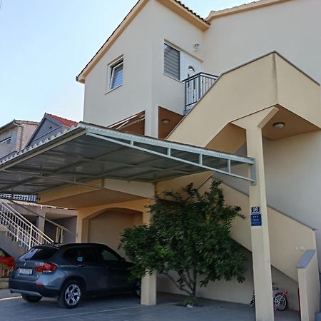 Apartamento Lana I Natali Kaštela Exterior foto